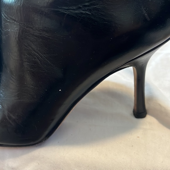 Jimmy Choo shoe - Picture 3 of 10